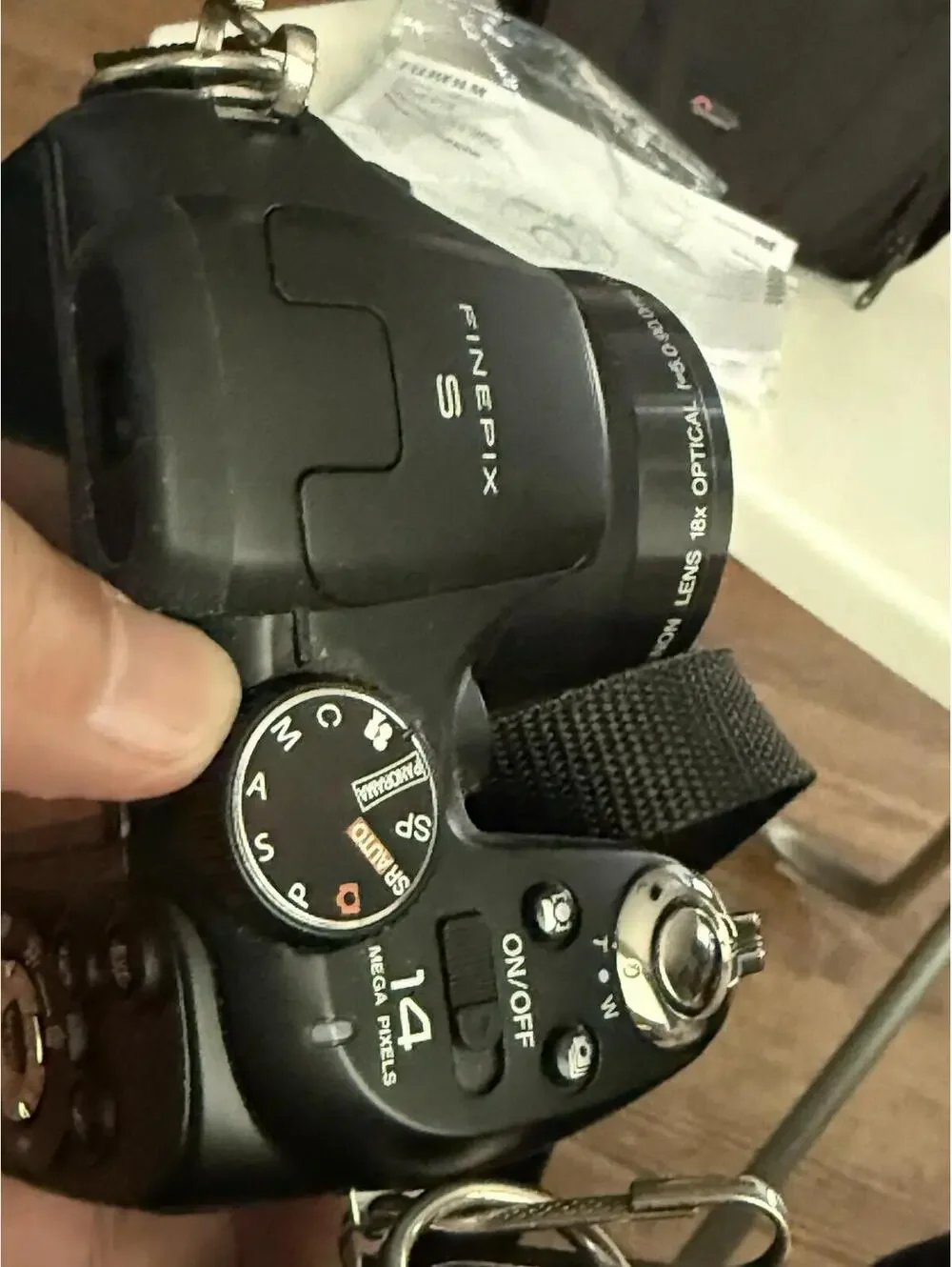 Fujifilm Finepix S2900 14.0MP Digital Camera - Black 18x Optical Zoom HD 720p